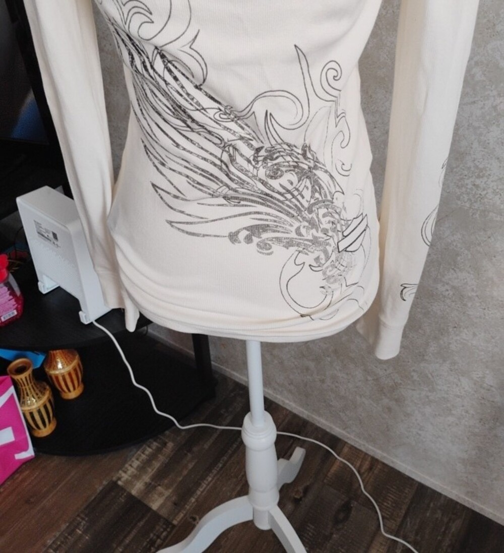 NWT Harley Davidson Long-Sleeve Cream Graphic Henley Top, Bikers/Size M - Picture 8 of 15